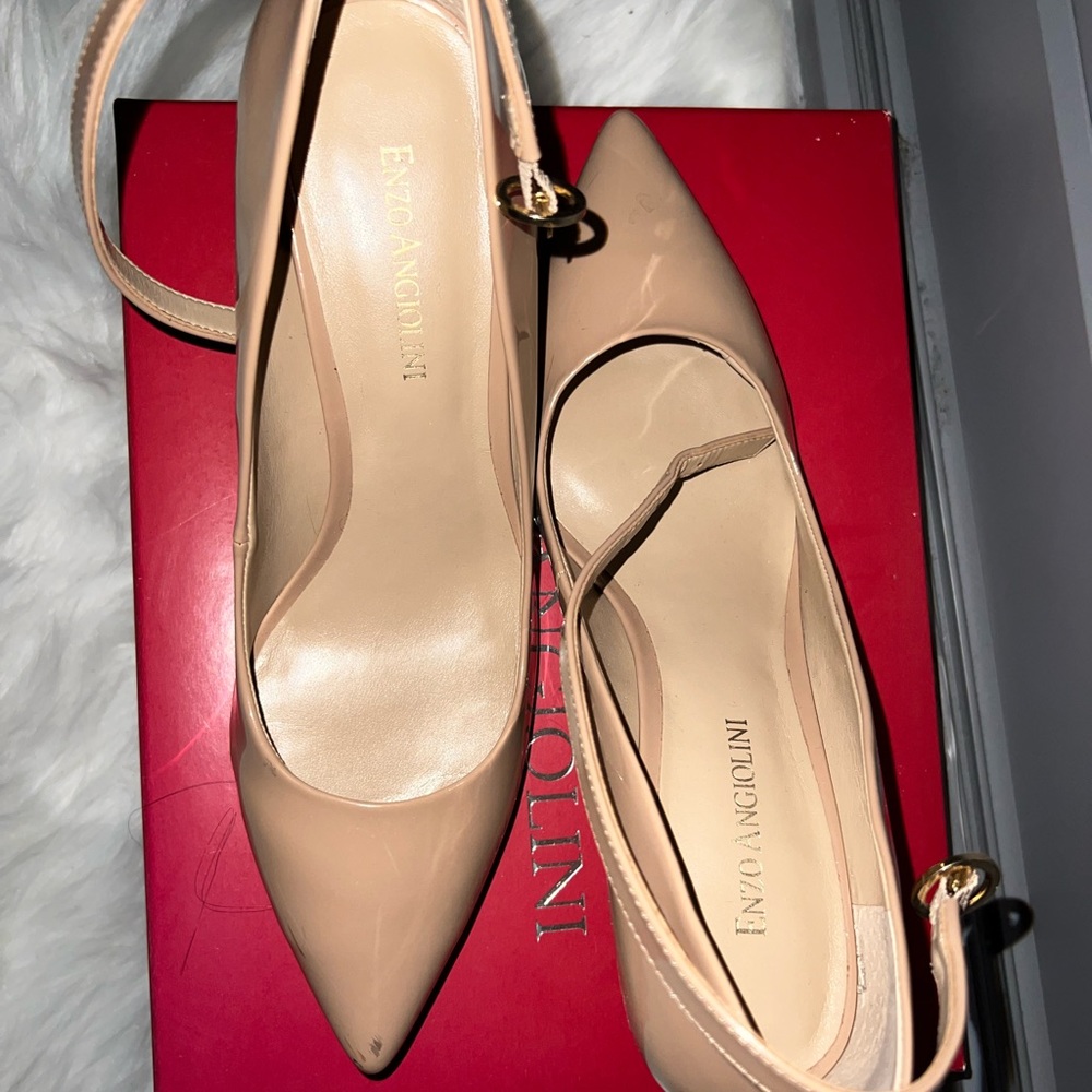 Enzo Angeline beige heels